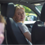 womanincar1